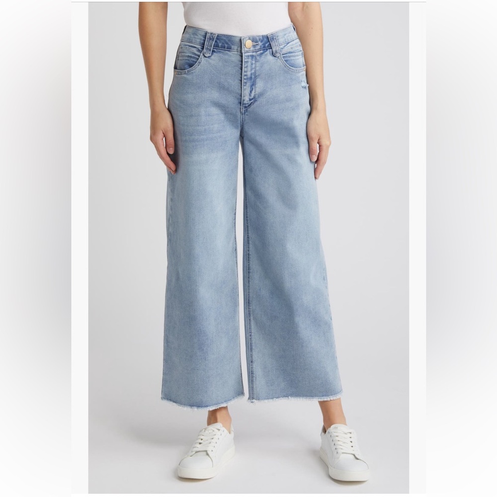 Wit & Wisdom Light Blue Flare Jeans - Picture 4 of 4